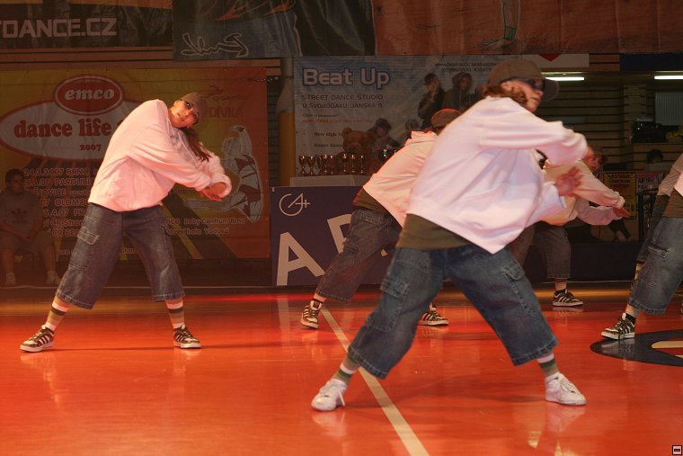 img00014.jpg