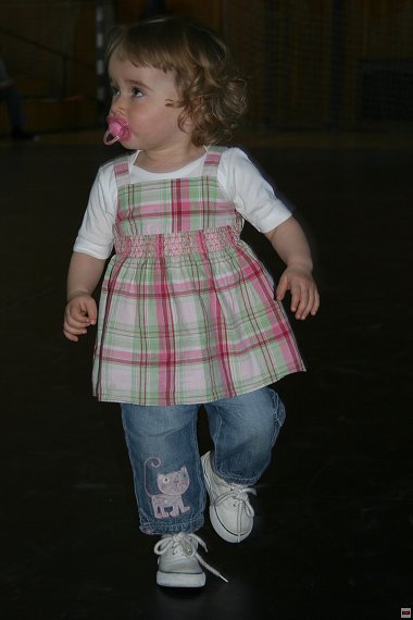 img00004.jpg
