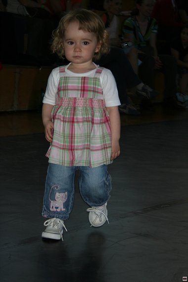 img00009.jpg
