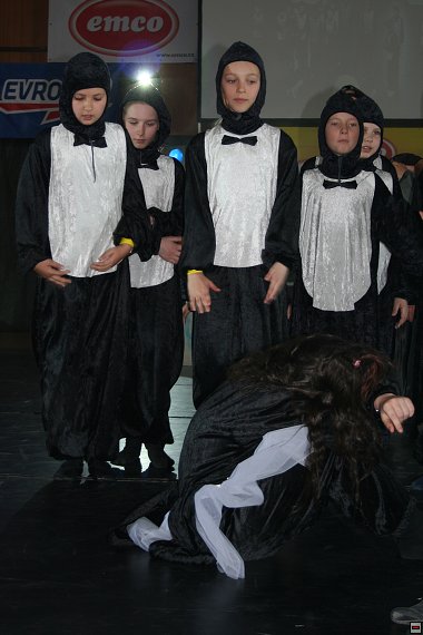 img00015.jpg