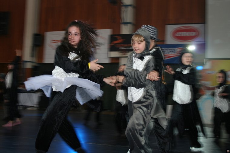 img00019.jpg