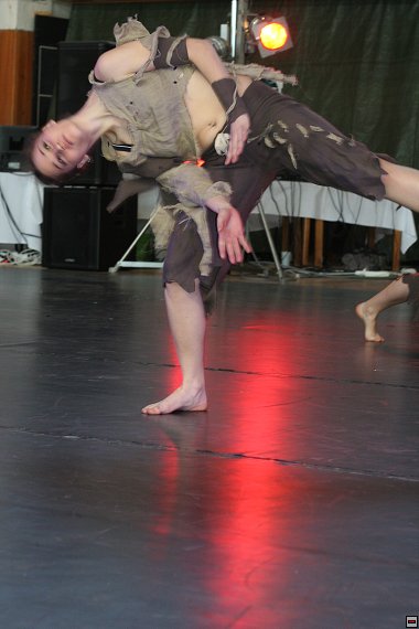 img00006.jpg